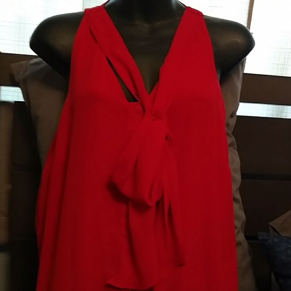 Worthington sleeveless top